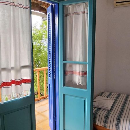 Hotel Ostria Áyios Nikítas Esterno foto