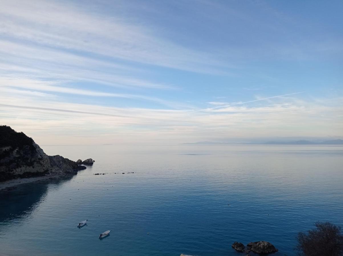 Hotel Ostria Áyios Nikítas Esterno foto