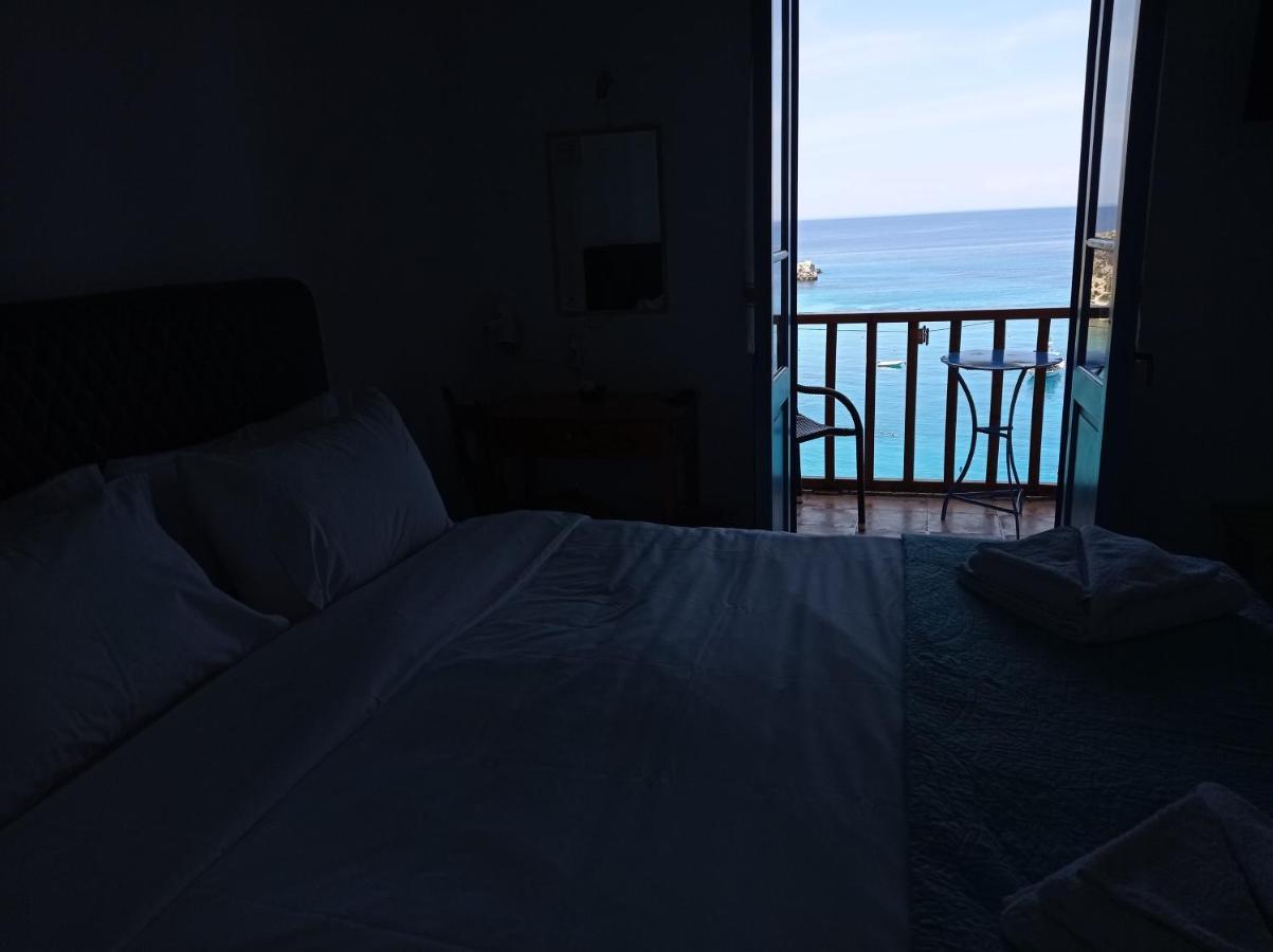 Hotel Ostria Áyios Nikítas Esterno foto