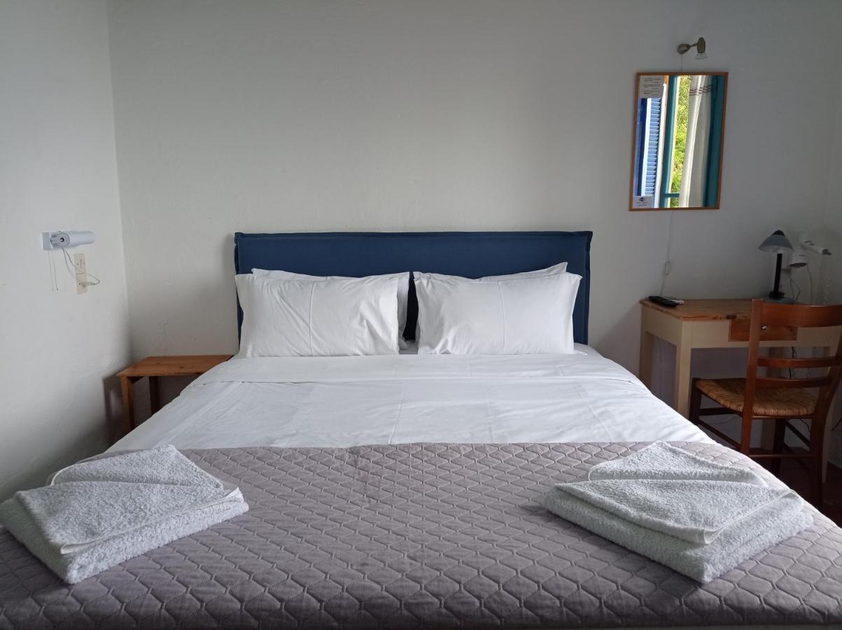 Hotel Ostria Áyios Nikítas Esterno foto