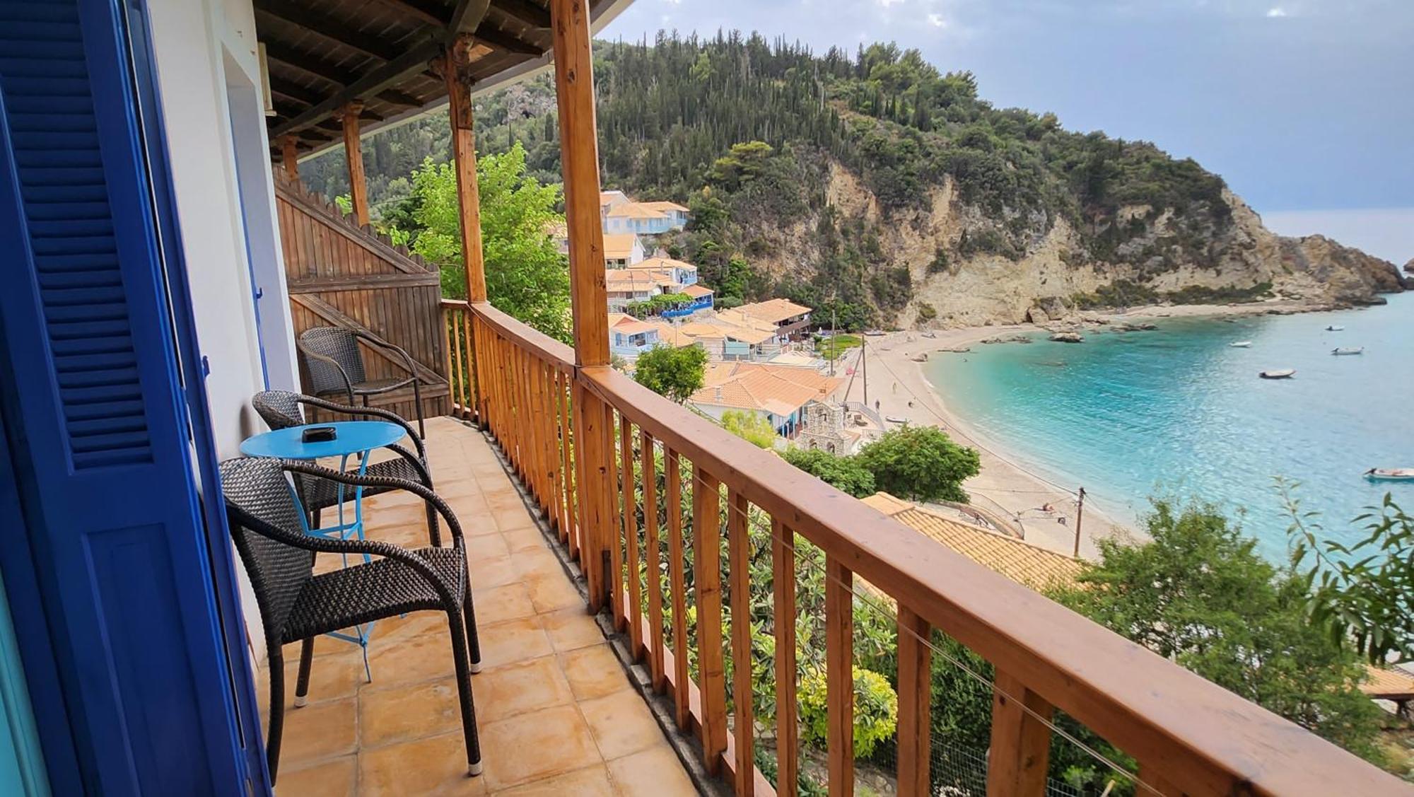 Hotel Ostria Áyios Nikítas Esterno foto