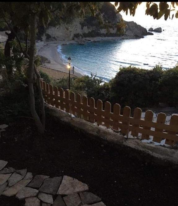 Hotel Ostria Áyios Nikítas Esterno foto